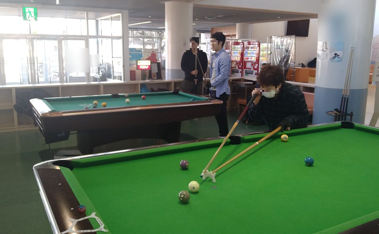 富山県総合体育センターにて