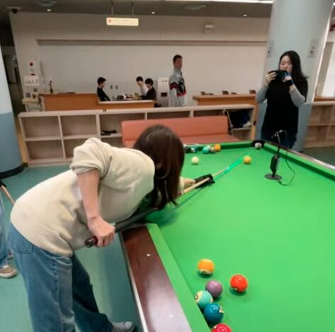 レーザーを使って真っ直ぐ体験!